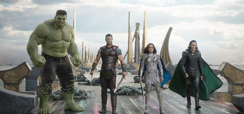 Mark Ruffalo, Chis Hemsworth, Tessa Thomson and Tom Hiddleston in Thor Ragnarok (2017) movie still;800x375